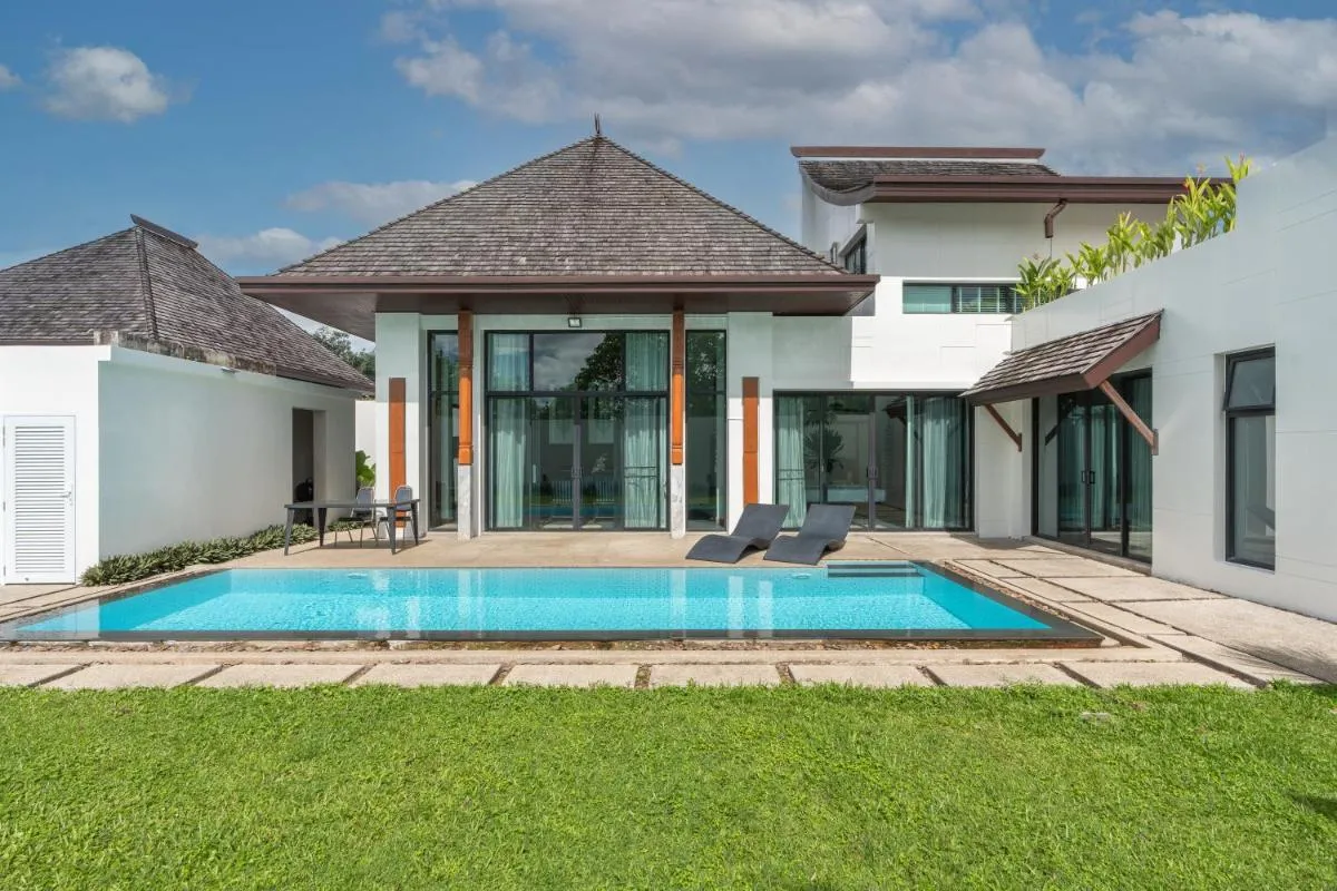 Image 5 of Beautiful comfortable and Fully Equipped Big pool villa with 65inch smart tv Located near popular Bangtao beach and laguna