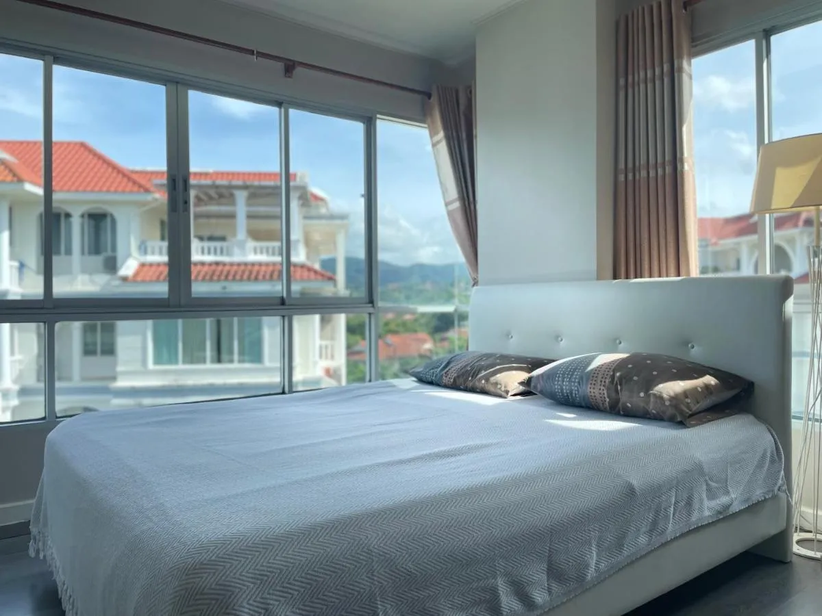 Image 1 of Beautiful top floor corner studio in Phuket center