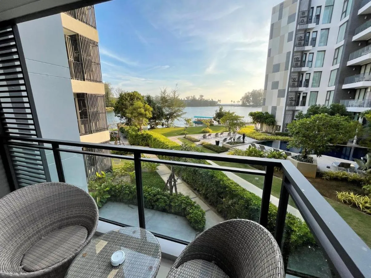 Image 1 of Best location in Laguna-modern apartment at Cassia