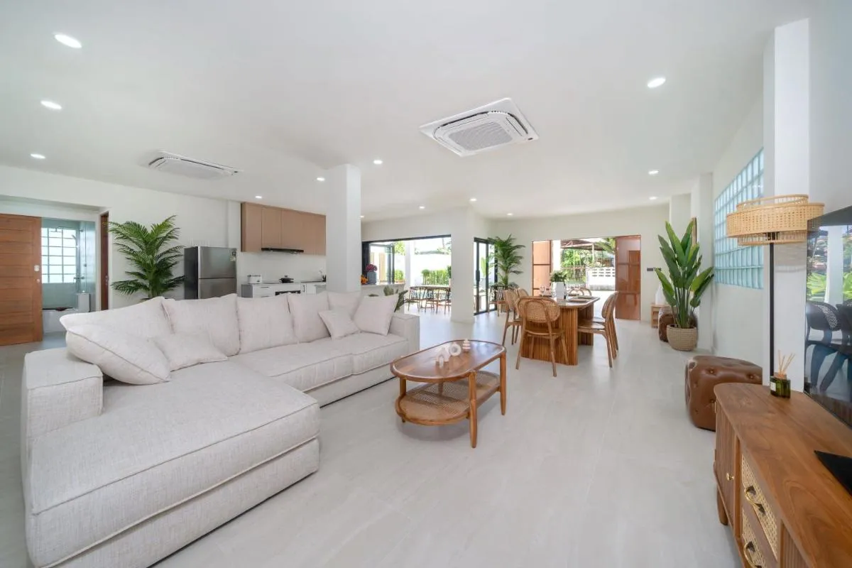 Image 4 of Brand New 4BR Balinese Style Pool Villa Kaia just 5 min drive from NaiHarn Beach