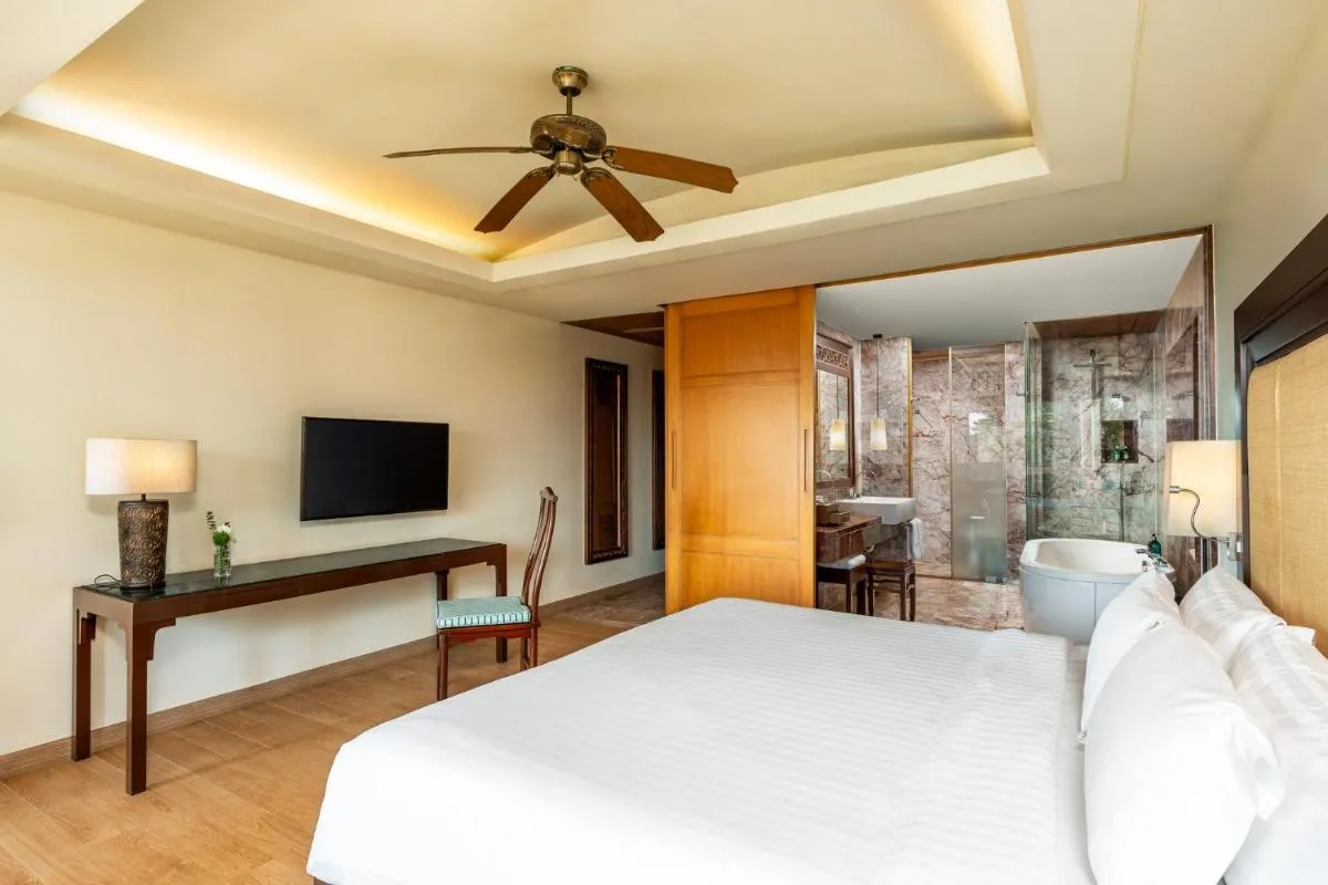 Image 2 of Centara Grand Beach Resort Phuket – SHA Plus