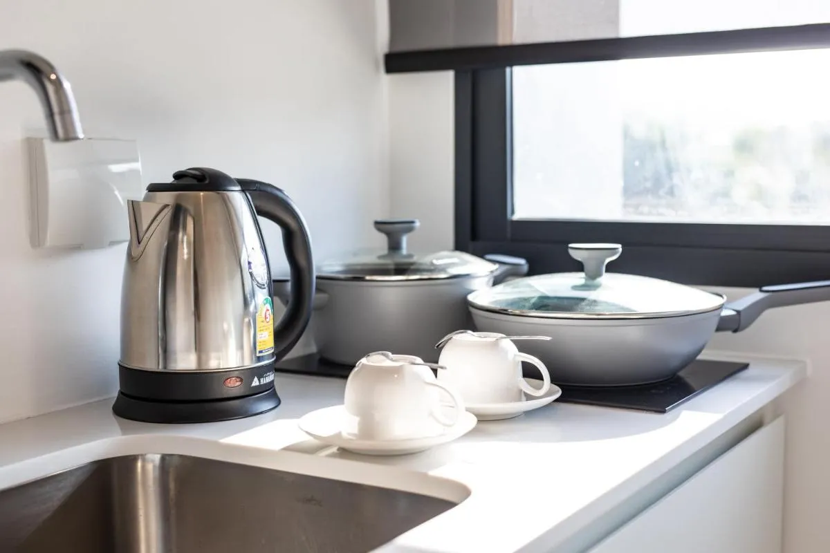 Image 5 of Central Hill View Studio A905