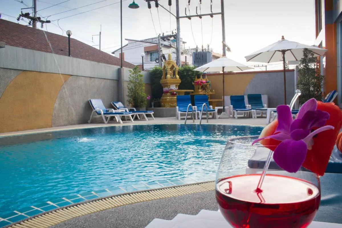 Image 2 of Chabana Kamala Hotel