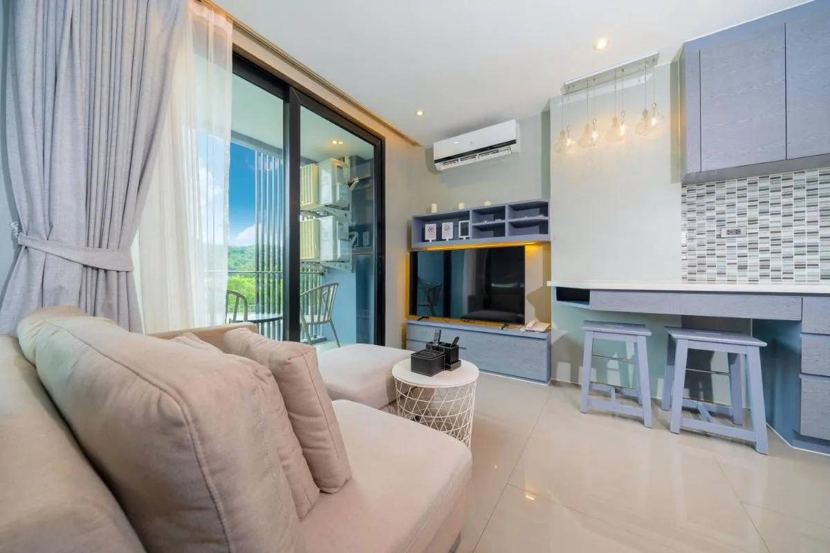 Image 3 of Citygate 1BR Apartment L606, Several Pools, Gym & Rooftop