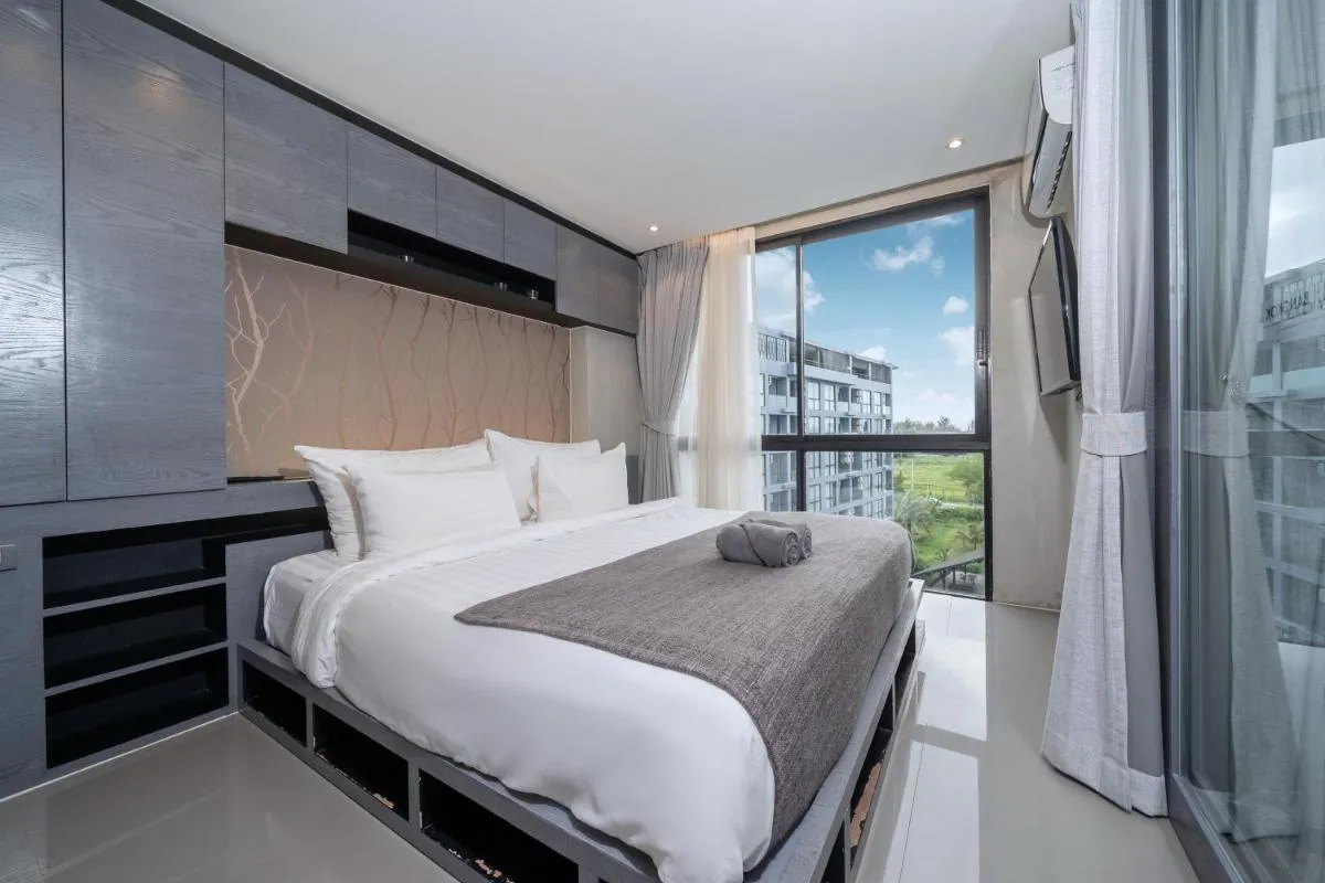 Image 2 of Citygate 2BR Condo B605-6