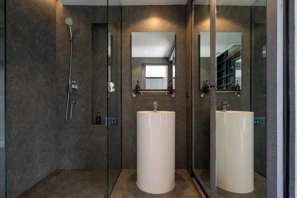 Image 6 of Citygate 2BR Pool View Condo B705-6