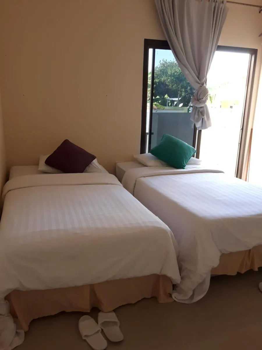 Image 4 of Classic home