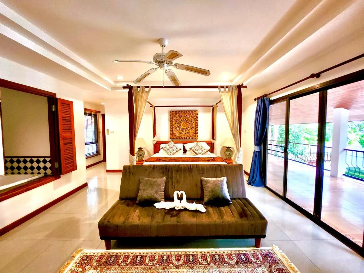 Image 4 of Coconut Palms Villa, Large & Elegant Private Pool Villa in Rawai, Phuket
