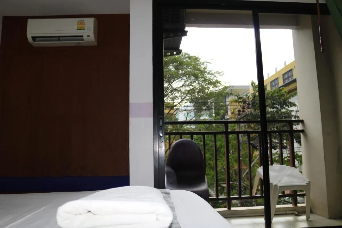 Image 4 of Diamond Crown