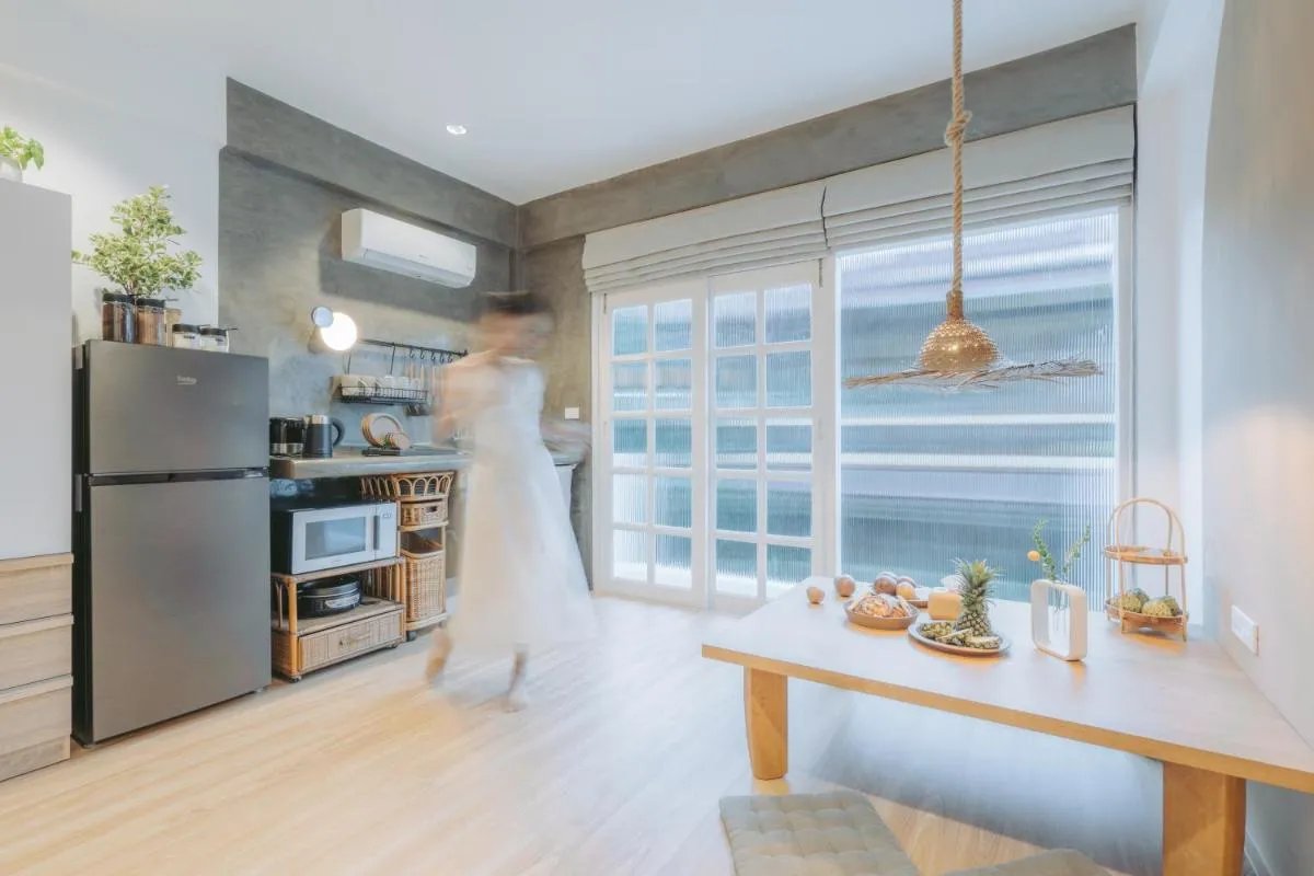 Image 4 of Dokdin’s Family