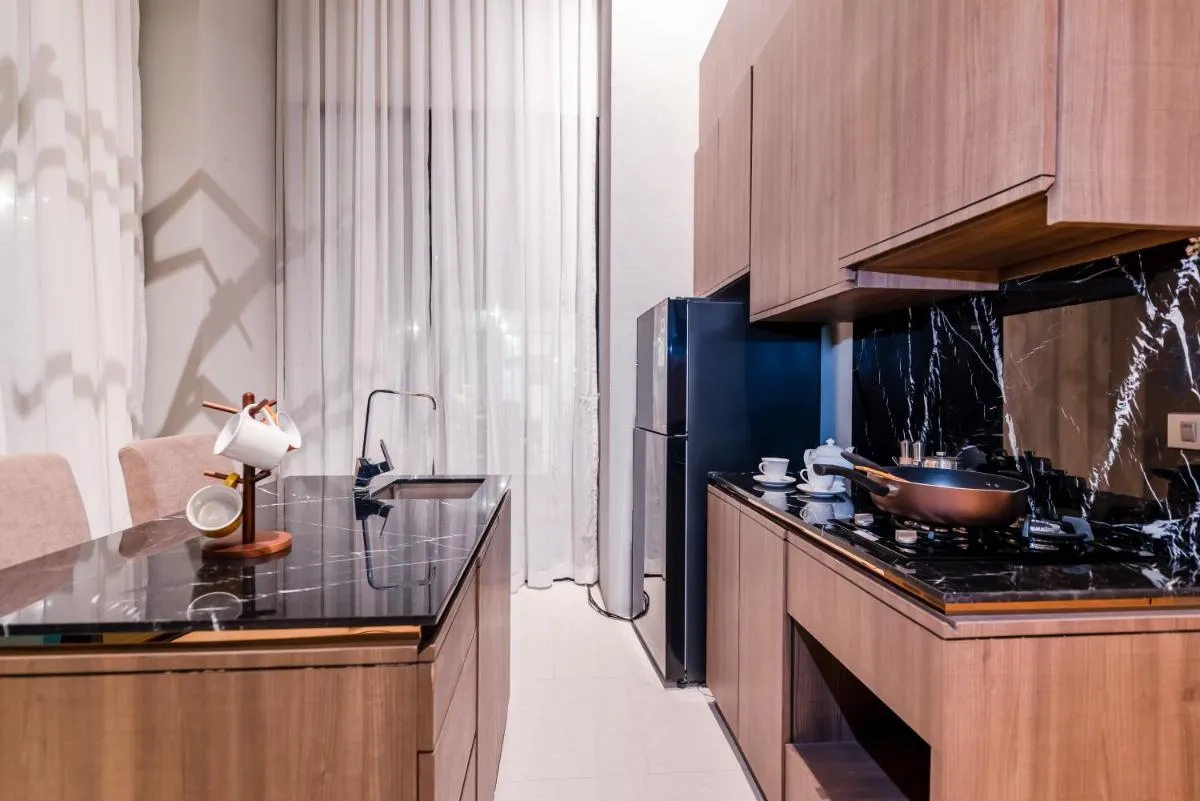 Image 4 of Duplex Pool Access 2brs Patong