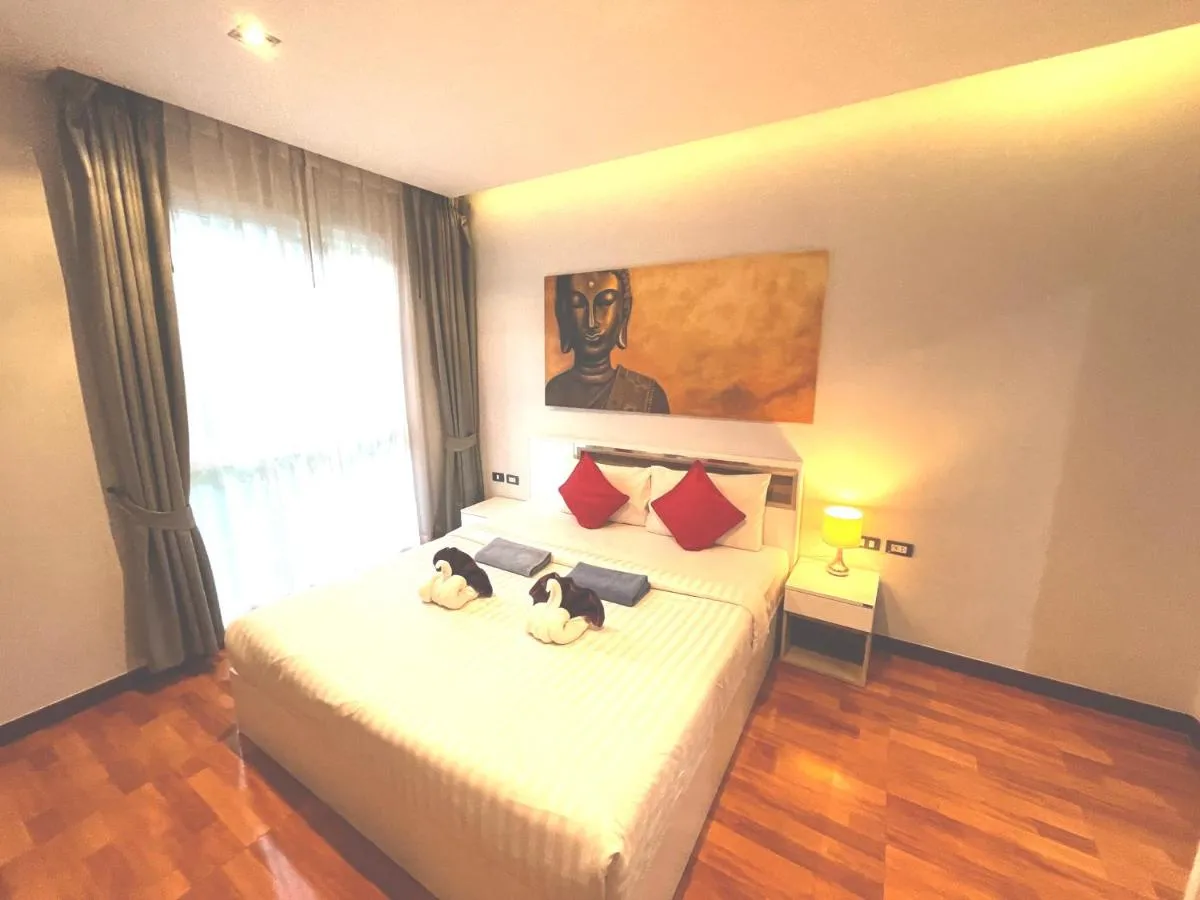 Image 5 of Emerald Terrace Resort Pool View 5th Floor Double Bed & Sofa Bed, Sleeps 3-by PSR