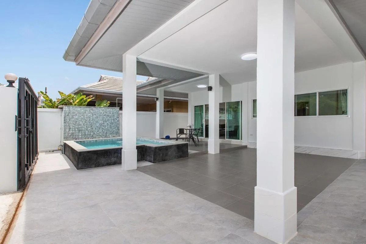 Image 6 of Family 2BR Villa Lancelot 3 with Jacuzzi Pool, just 10 min drive NaiHarn and Rawai