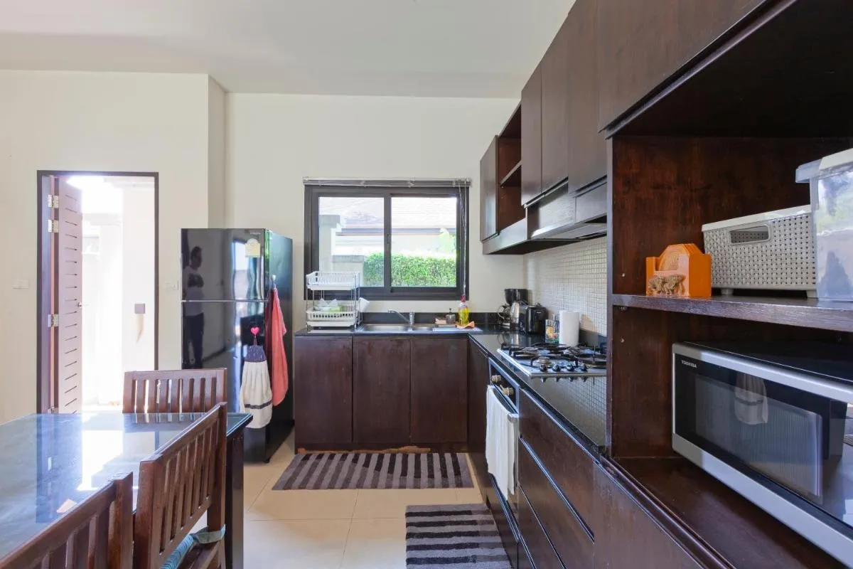 Image 3 of Foxtail Palm Villa