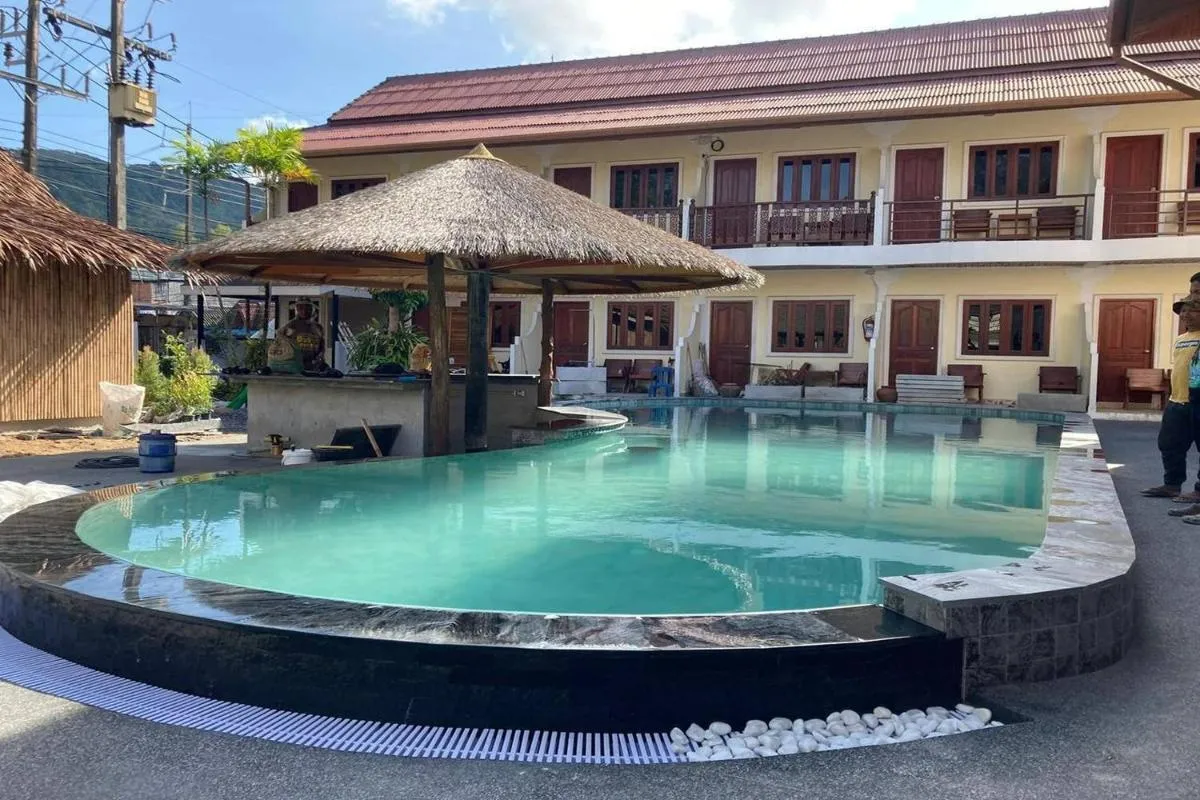 Image 2 of Ginis Beach Resort