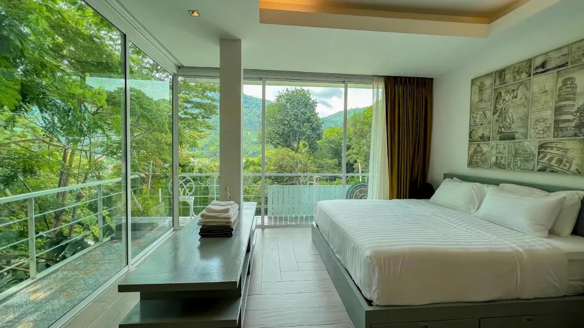 Image 4 of Great view in 81sqm top floor space in Kamala