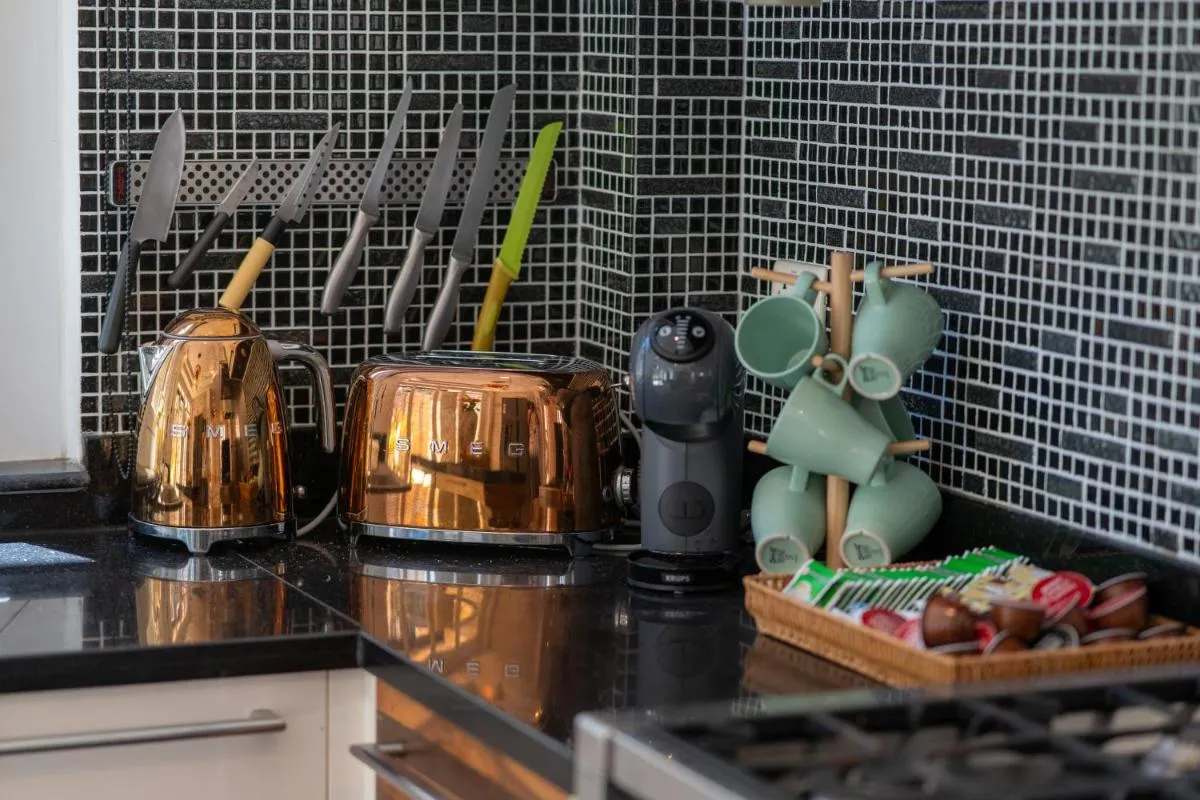 Image 2 of 含早餐送接机 Phuket patong 4Bedrooms seaview Pool villa