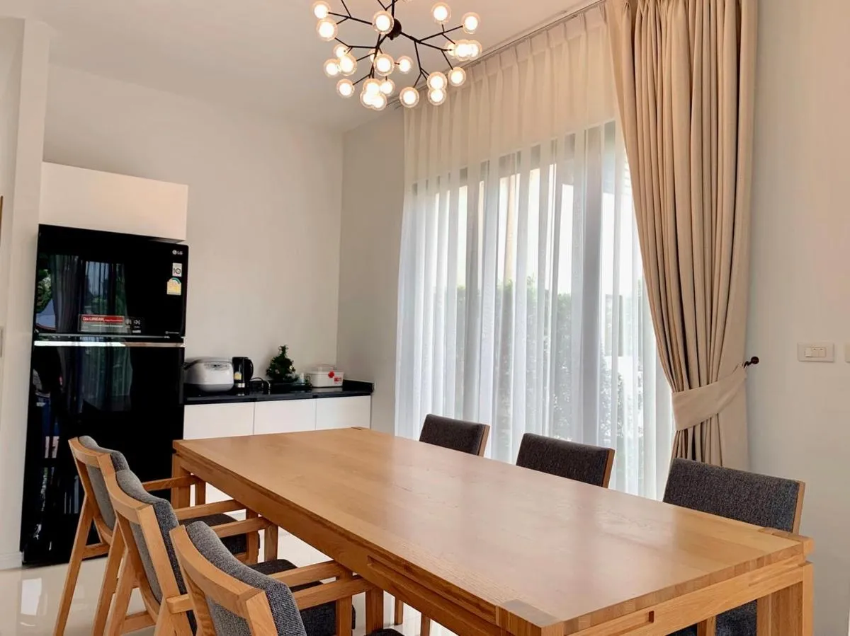 Image 5 of Hideaway Lake Villas By Cozy Lake