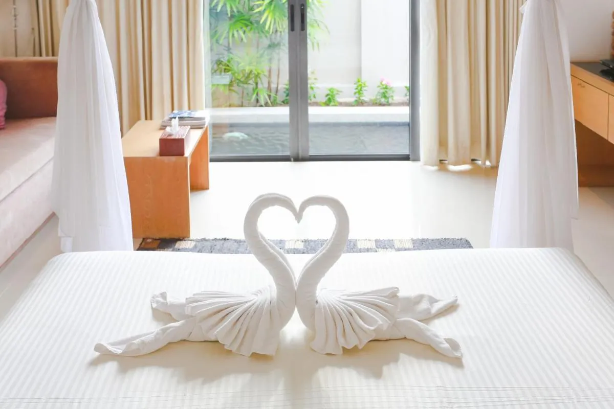 Image 4 of Honeymooner Pool Villa@Seastone