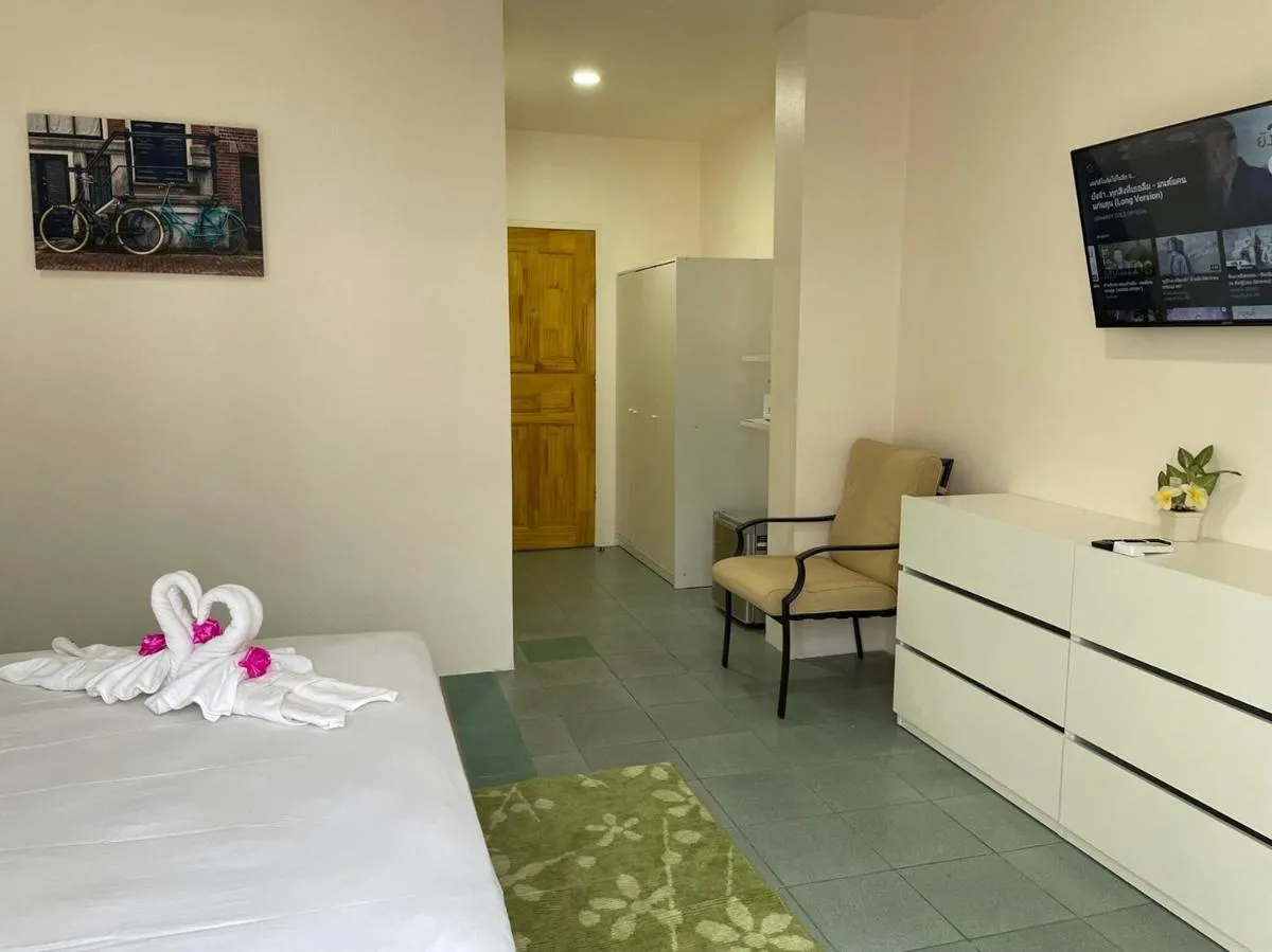 Image 2 of Inn Dulgence