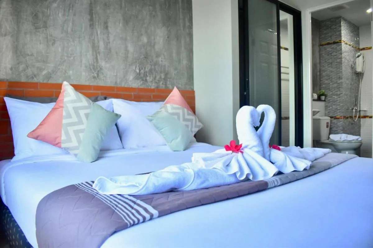 Image 2 of Isayarada Apartment