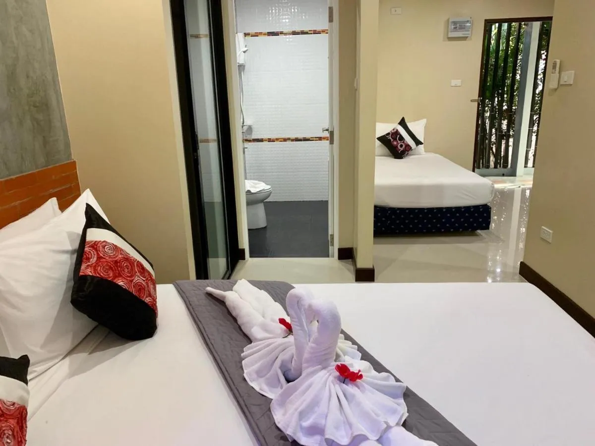 Image 4 of Isayarada Apartment