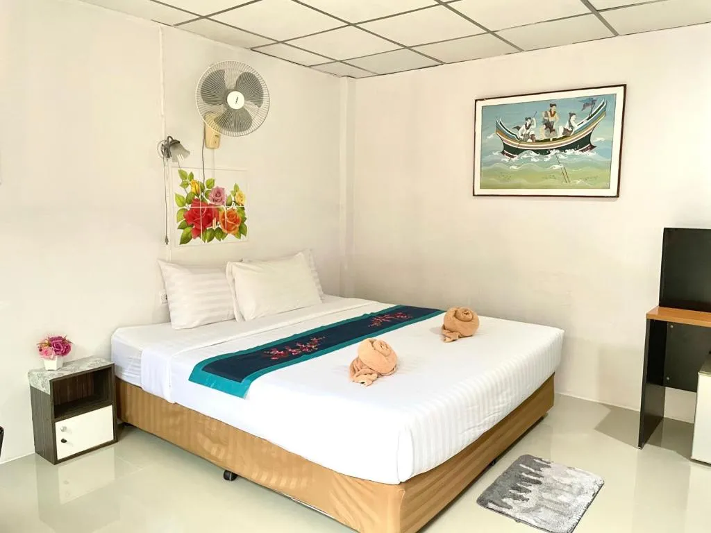 Image of JJ karon beach hotel