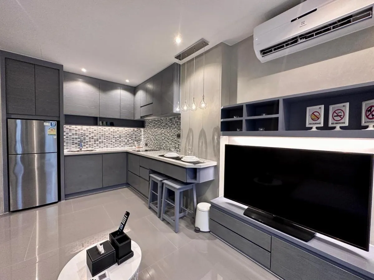 Image 6 of Kamala Beach D68 Exclusive Junior Suite