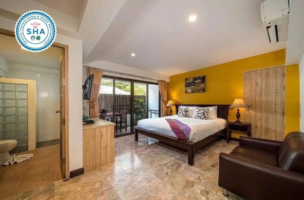 Image 1 of Kamala Beachfront Apartment