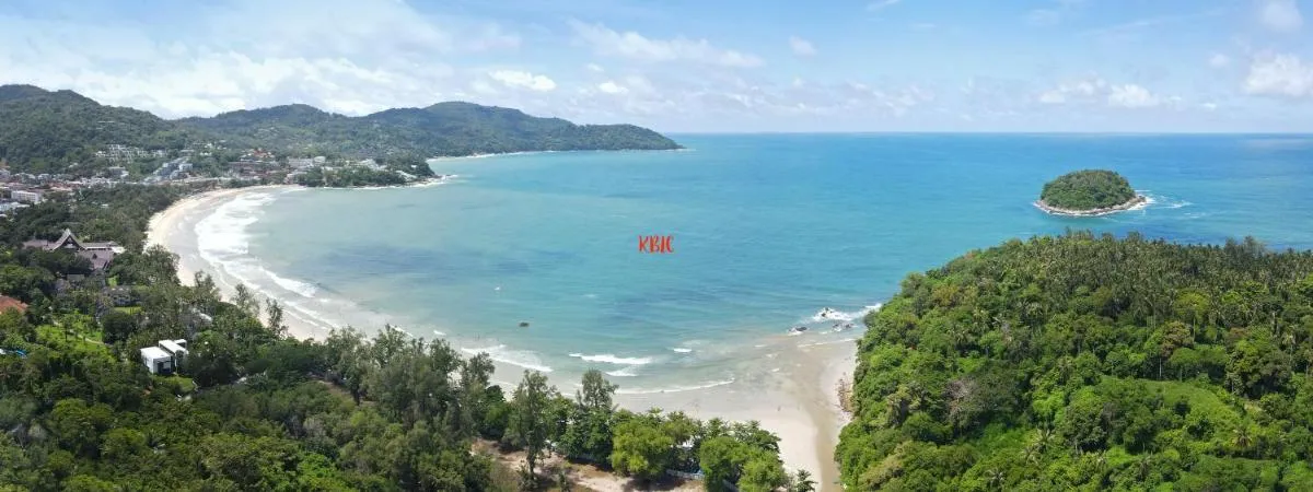 Image 2 of Kata Beach Luxury Condo – Spacious – Exquisitely Furnished – 6min walk to beach – 2025 Booking Traveller Award Winner