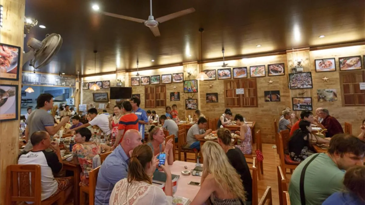 Image 5 of Kata Beachwalk Hotel and Bungalows