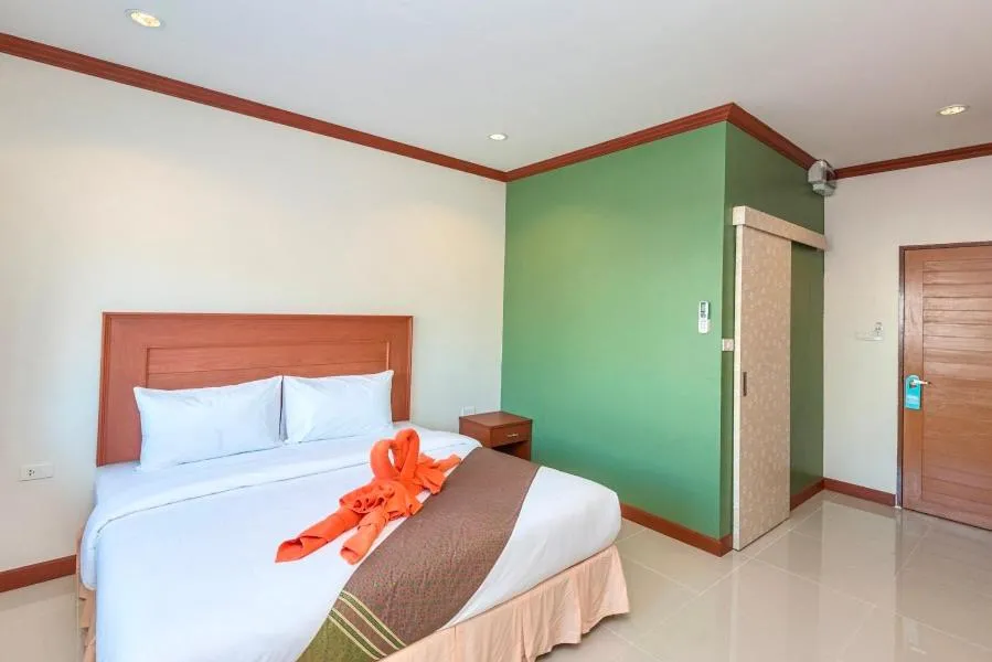 Image 5 of Kata Noi Bay Inn