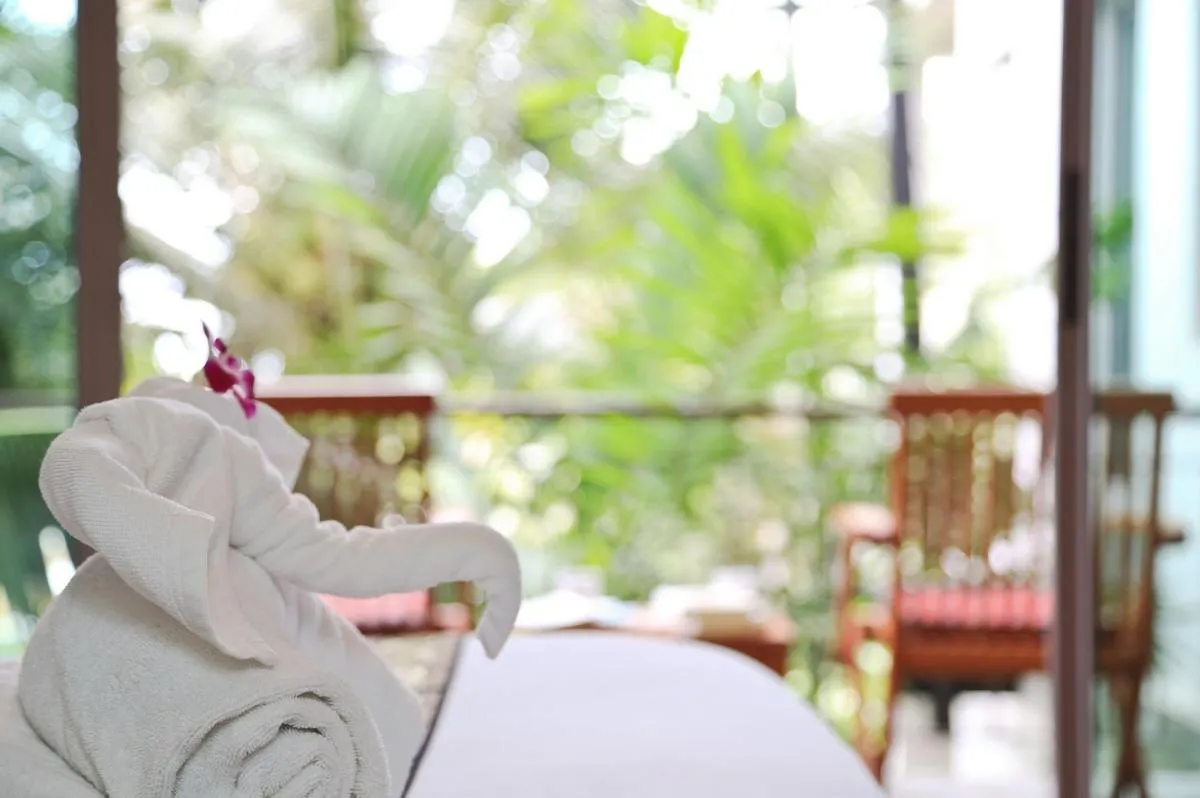 Image 1 of Kata gardens luxury 2bedroom 4B Near Beach