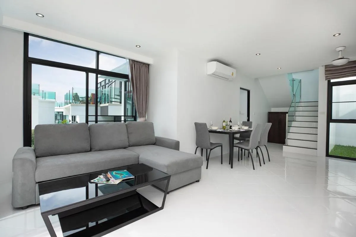 Image 6 of King Size Sea View Villa with Plunge Pool Sleeps 6