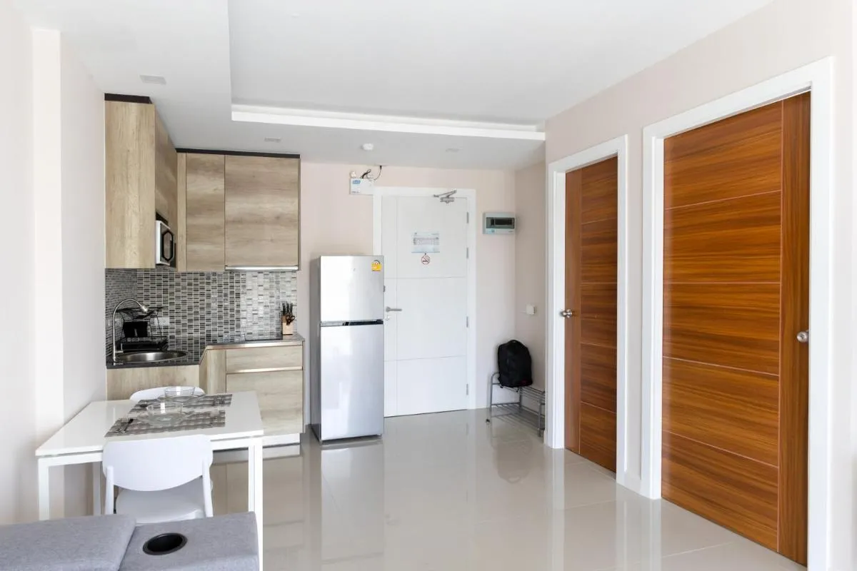 Image 1 of Кондо 202 Раваи вид на бассейн by IBG Property