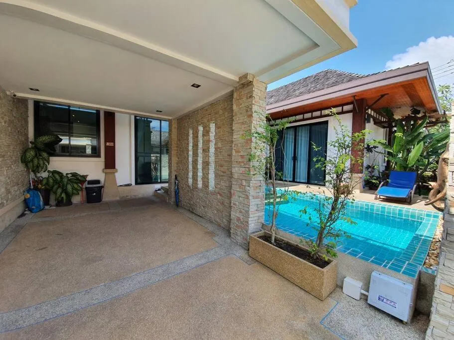 Image 1 of 拉威海滩豪华泳池别墅 Rawai Beach Pool Villa