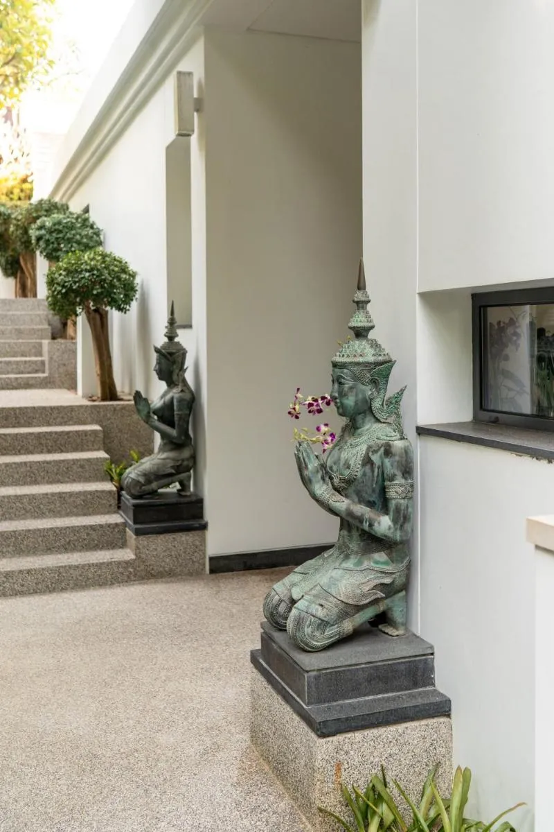 Image 6 of Lada Cliff Villa Malaiwana