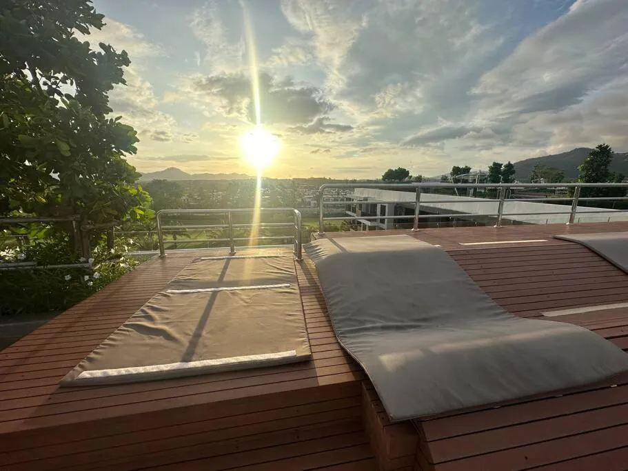 Image 3 of Laguna Skypark, 2 bedrooms & large terrace with golf view