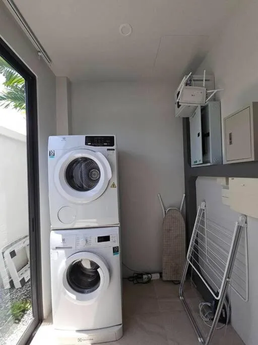 Image 3 of Laguna Villa