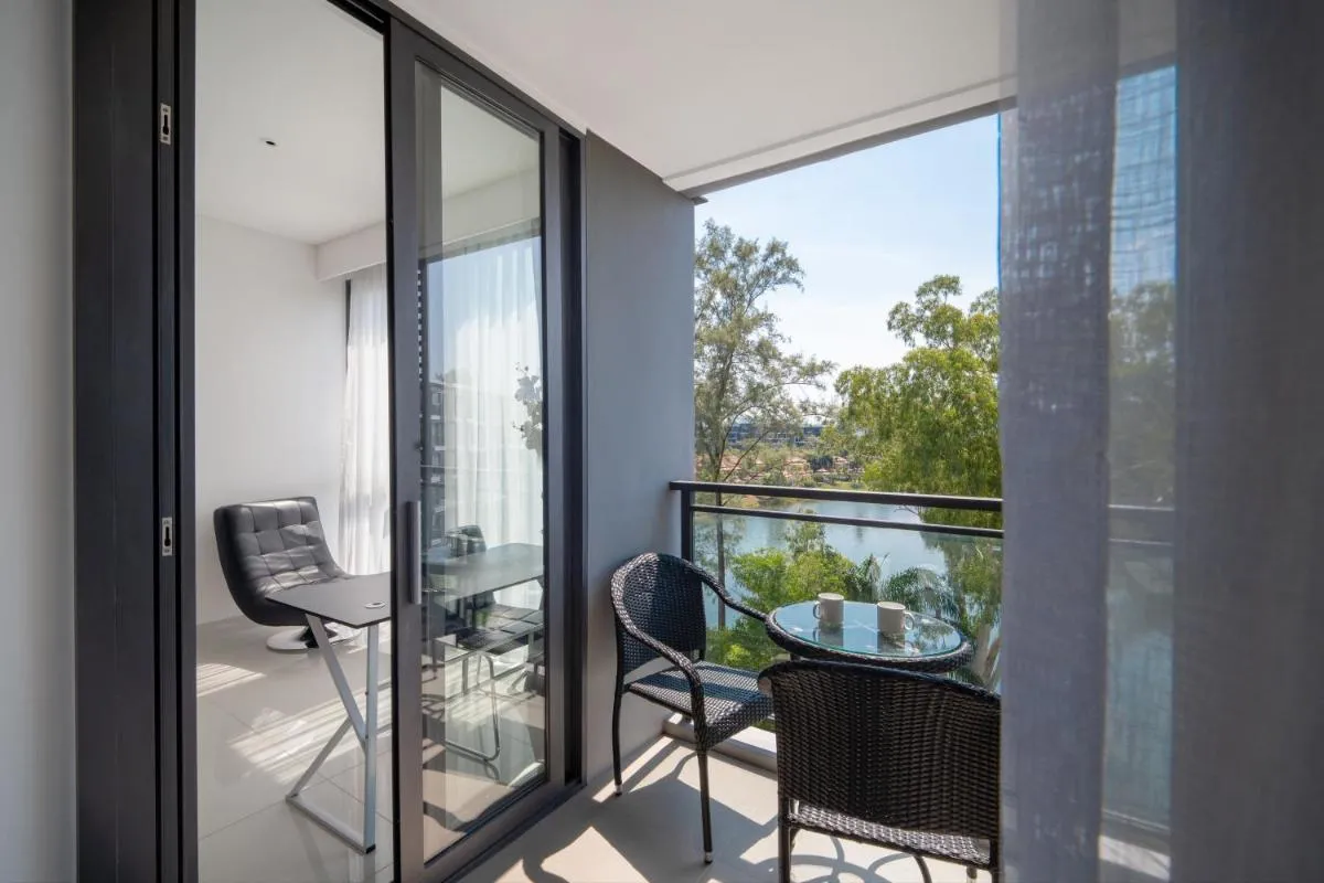 Image 4 of Laguna cassia residences