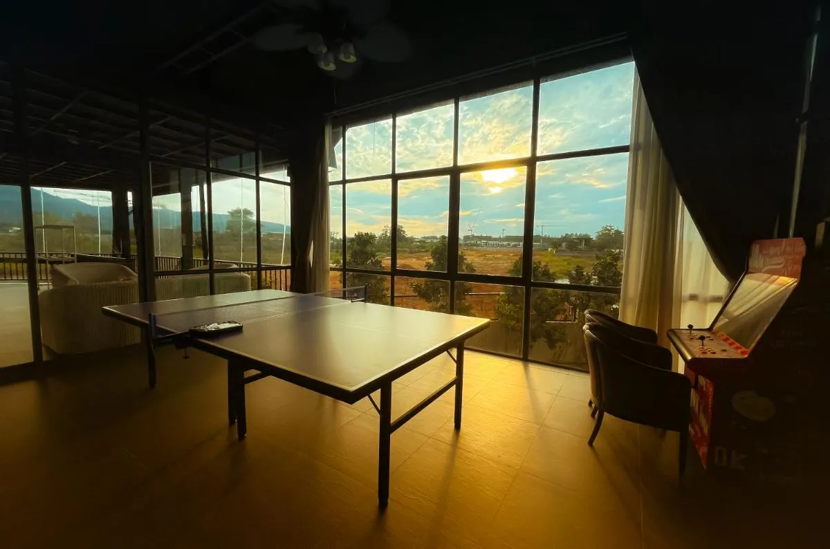 Image 4 of 六卧现代工业风别墅