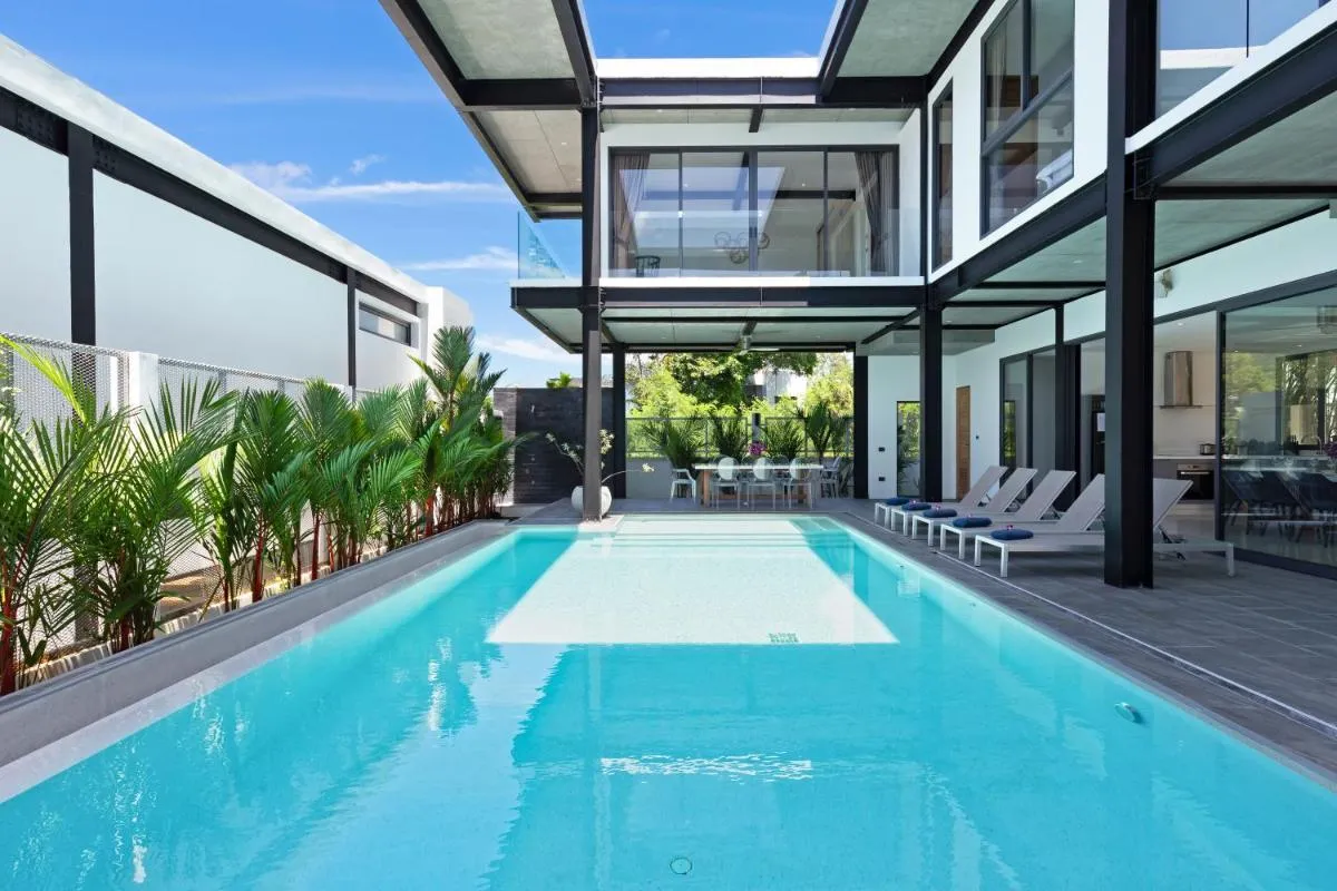 Image 5 of Loft Style 4BR Villa Sunset Garden 4 with 12m Salt Water Pool, near NaiHarn