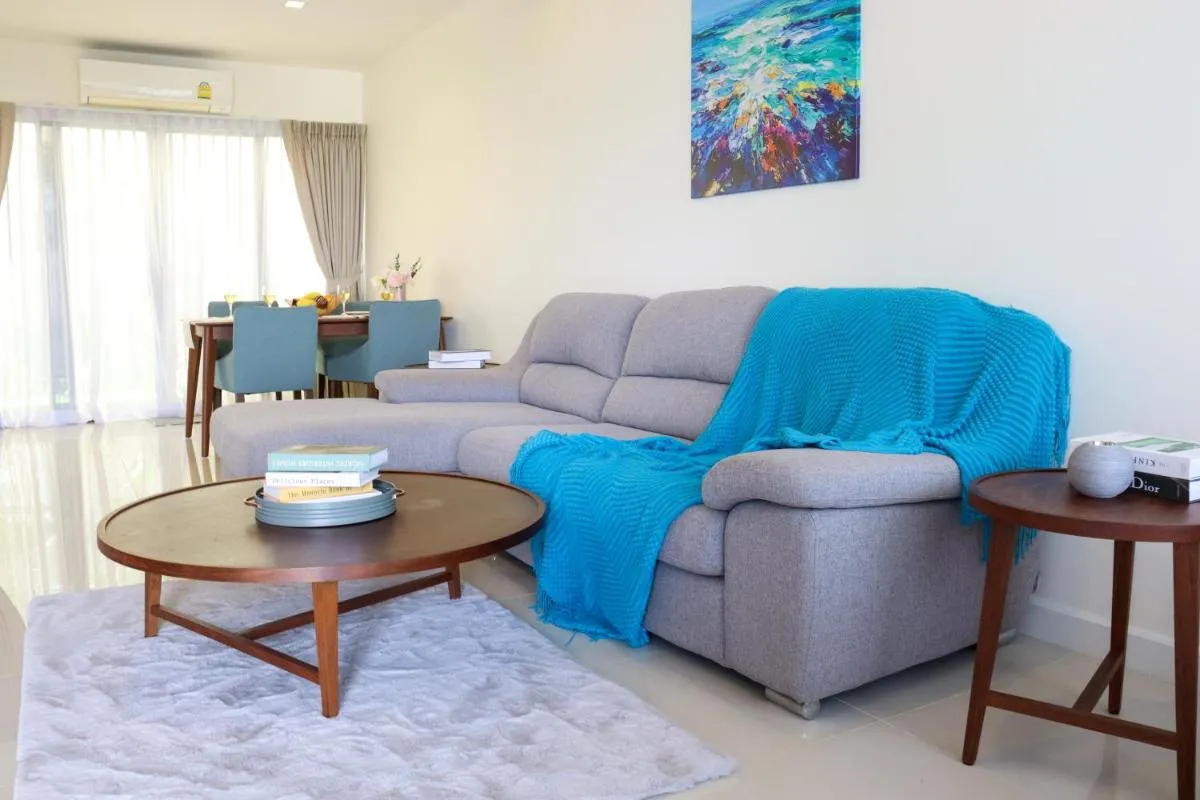 Image 1 of Lovely Townhouse in Laguna Park