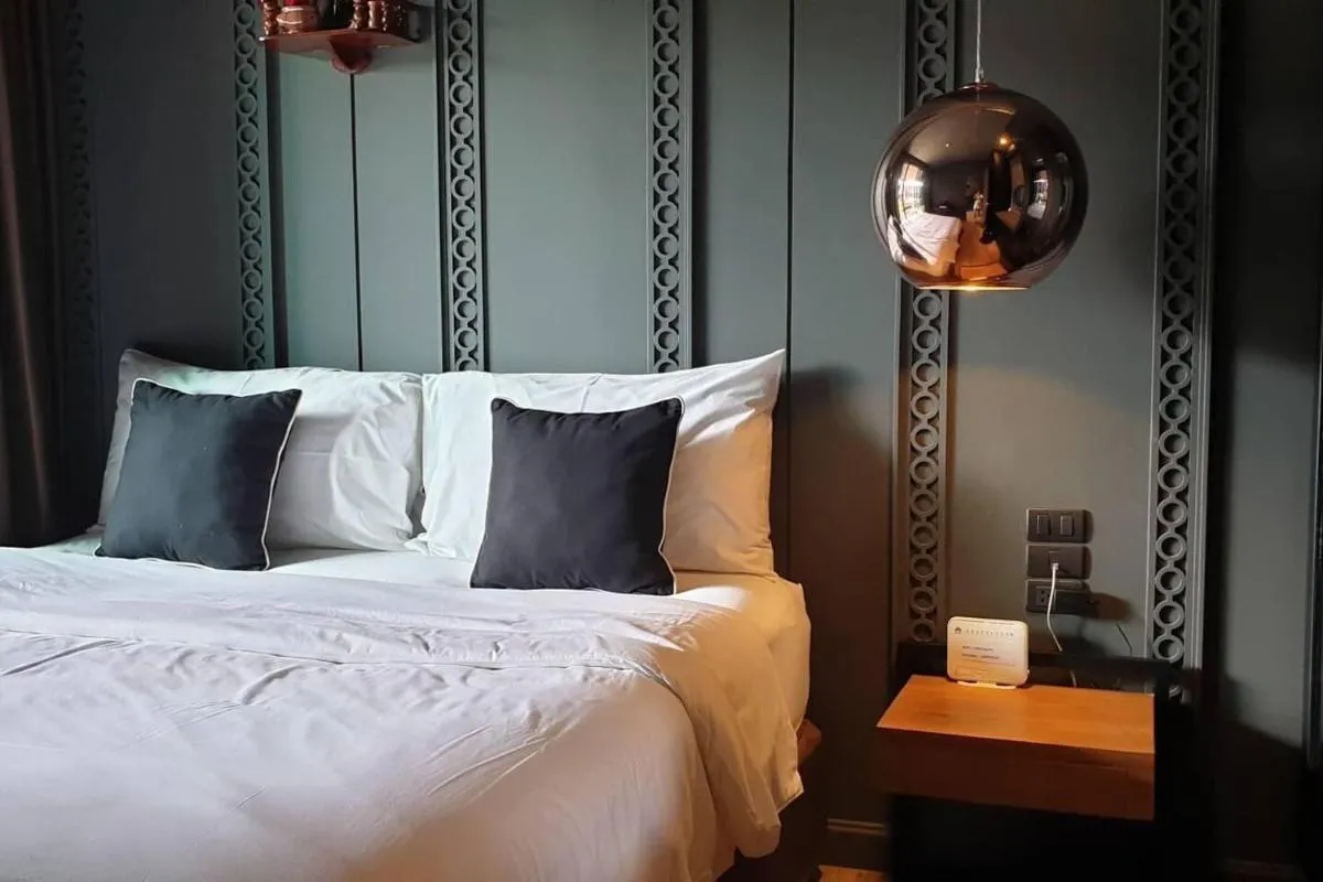 Image 3 of Luxury King Bed Apartment with Pool View and Sauna