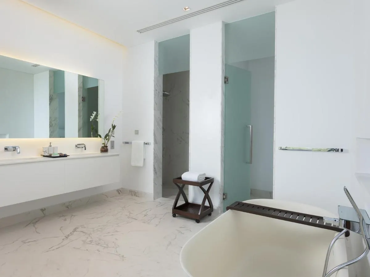 Image 5 of Malaiwana Residences