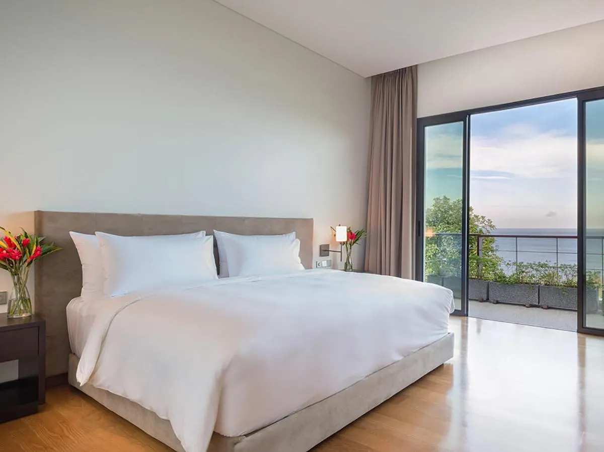 Image 6 of Malaiwana Villas