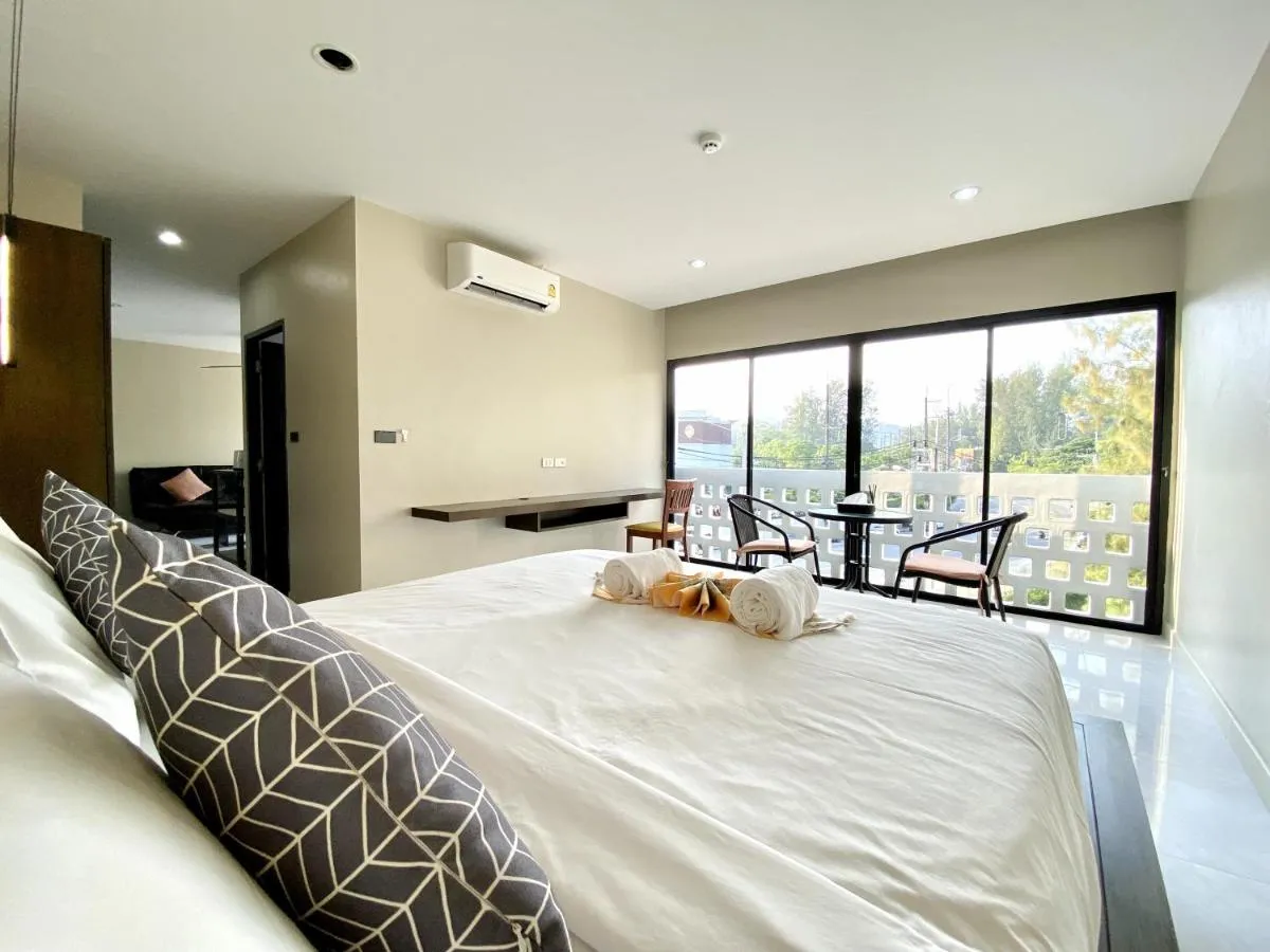 Image 6 of Mamatel boutique