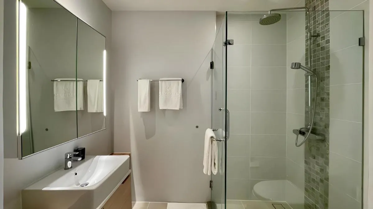 Image 6 of Modern Condo at Diamond Resort