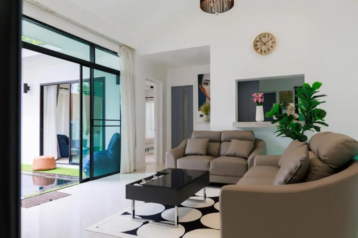 Image 3 of Modern & fun pool villa at Kamala regent