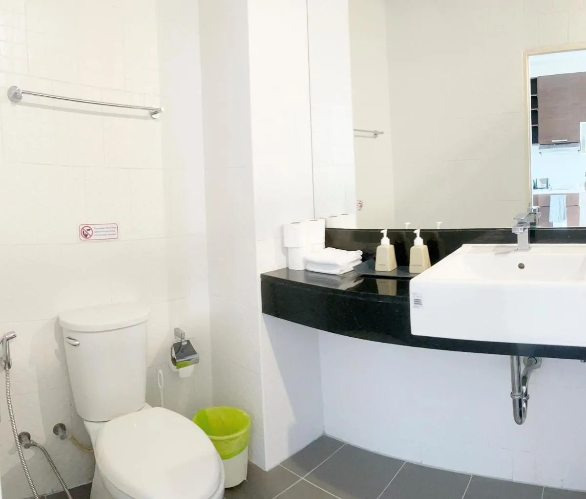 Image 6 of Mountain View Apartment